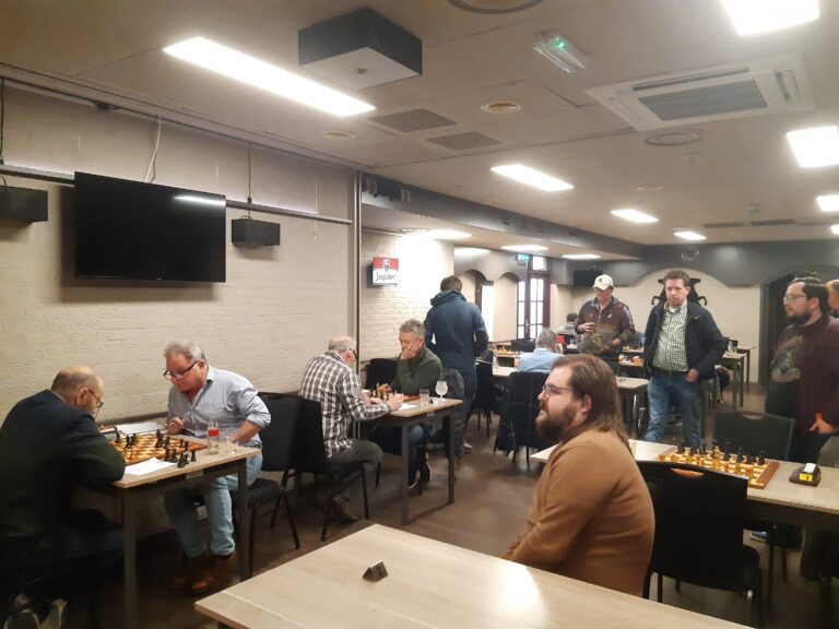 De Pion 4 wint tegen Sas van Gent 4