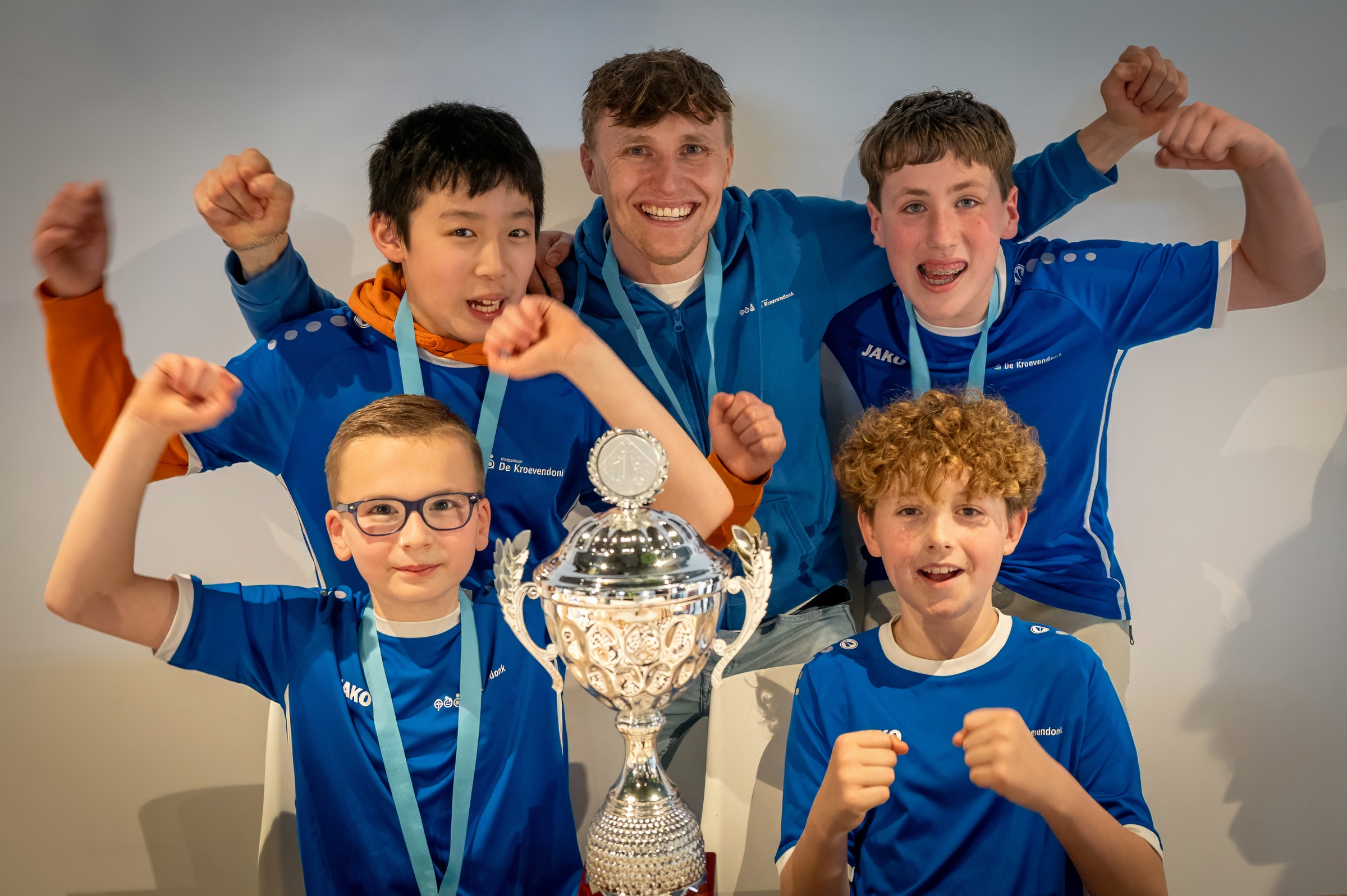 Kroevendonk wint schoolschaken